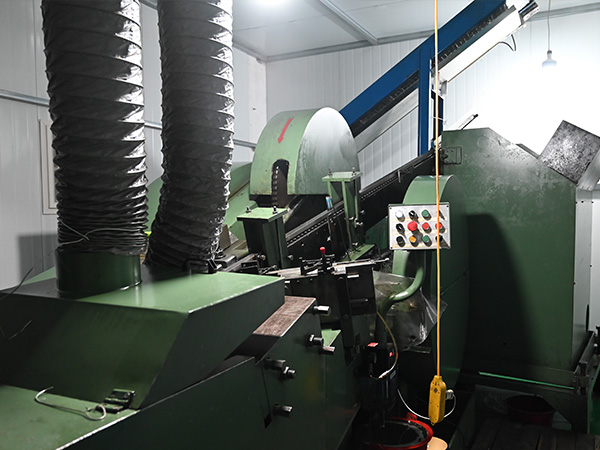 生產(chǎn)設(shè)備